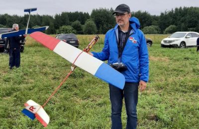 ​В Прикамье юные авиамоделисты соревнуются в мастерстве конструирования и пилотажа